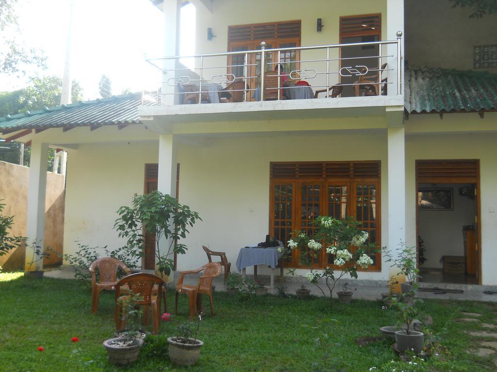 Sunset Tourist Home Polonnaruwa Exterior foto